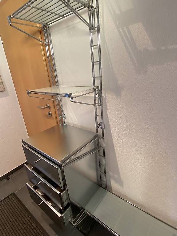Guardaroba: Voll verchromte Garderobe – Usato da Lüchingen venduto da ebkaufsuche 2