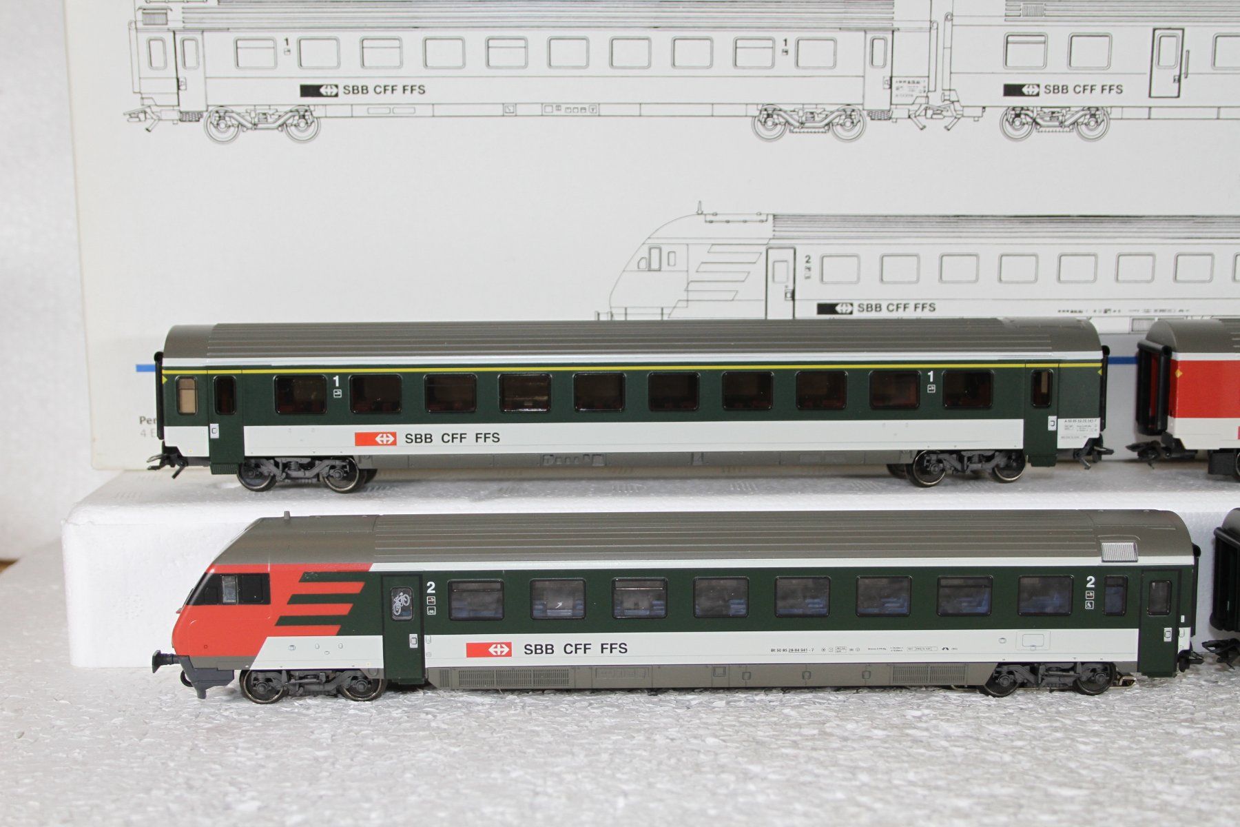 Märklin Modelleisenbahnen: Märklin 42168 SBB Pendelzug Set – Gebraucht aus Triesen von gleis8 1