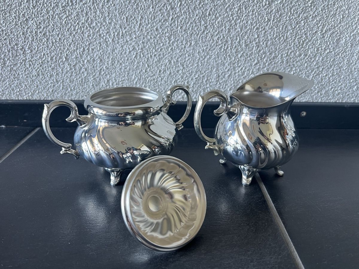 Set di piatti: Alpacca Tee-/Kaffeeservice, versilbert, vintage, komplett – Usato da Perlen venduto da Chregle1 3