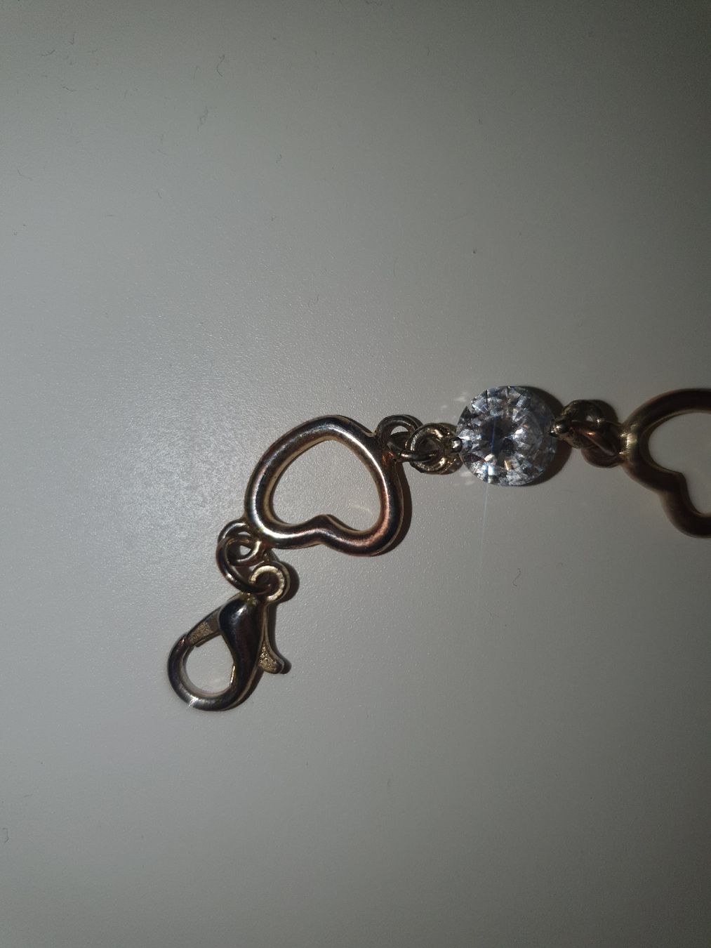 Bracciali & Braccialetti: Hübsches Armband mit Herzen – Usato da Moosseedorf venduto da Sonnenschein.. 2