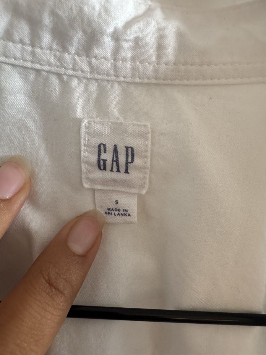 Gap Blusen: Weisses Hemd, Gap, Grösse S – Gebraucht aus Zürich von noura2202 2
