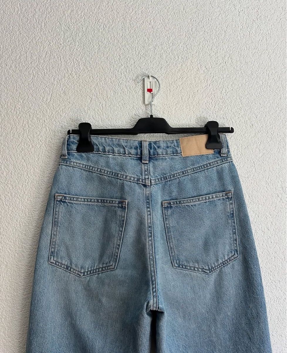 Zara Jeans: Zara Wide Leg Jeans – Usato da Chur venduto da jgr_s6mm 3