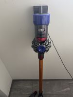 Dyson V10 Absolut Staubsauger defekt