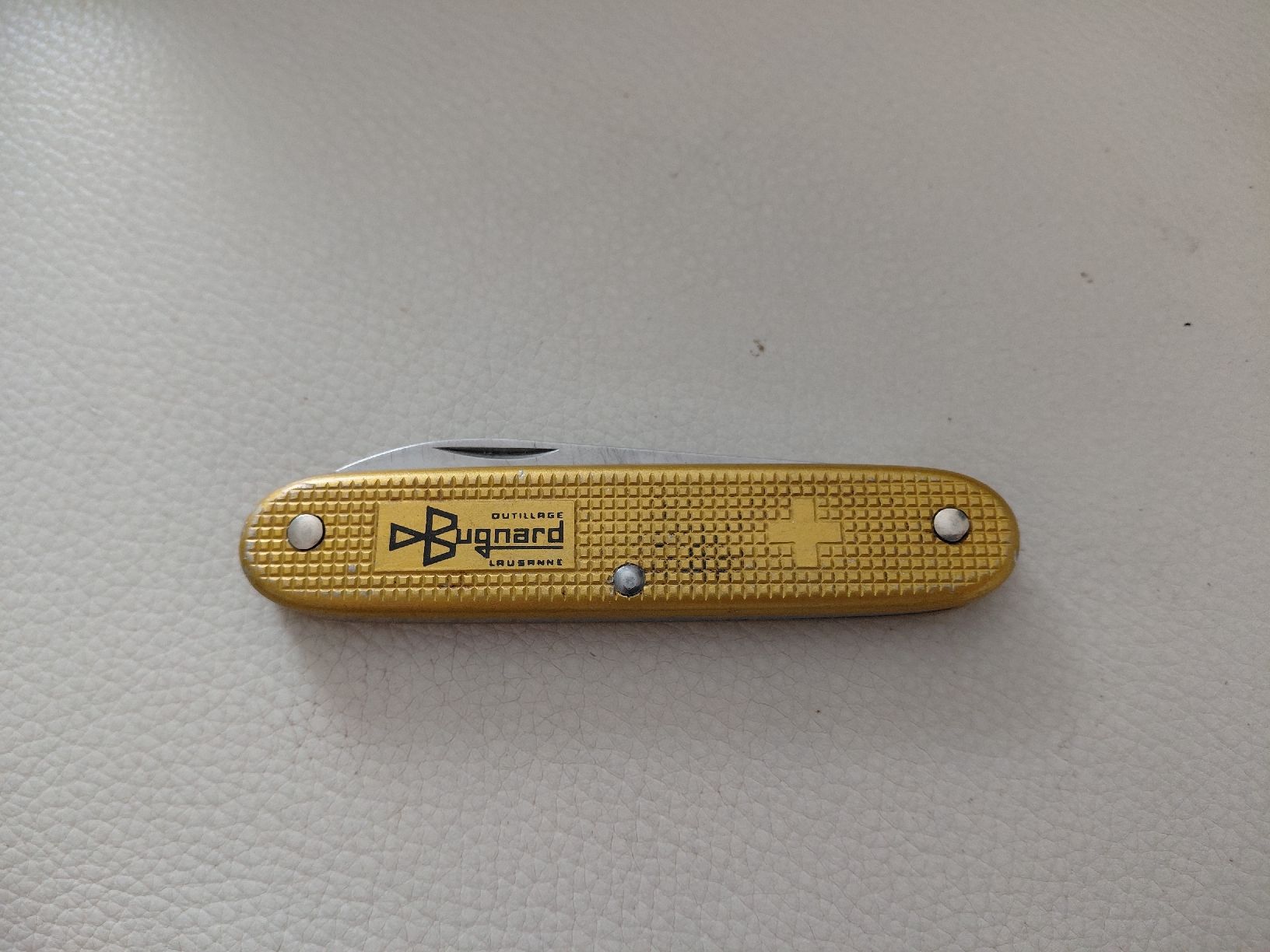 Victorinox Coltelli tascabile: Victorinox Elinox Bugnard, Gold Edition! – Usato da Belp venduto da mar_76s8 4