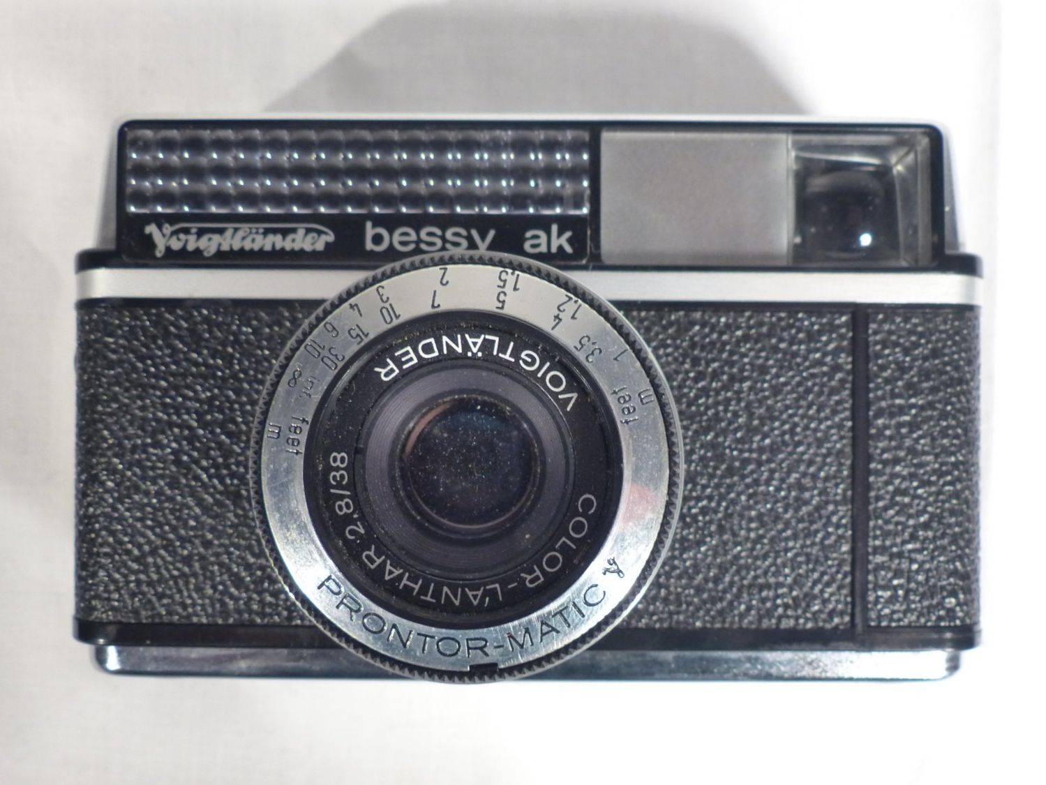 Voigtländer Kamera: Voigtländer Bessy AK Instamatic – Gebraucht aus Zürich von botschinski 1