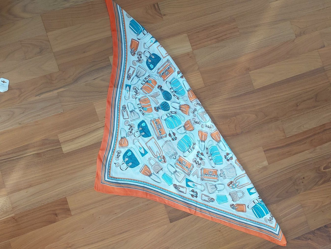 Foulard & Sciarpe: Twilly - Seidenschal - NEU – Nuovo e nell'imballaggio originale da Hittnau venduto da Razorback_1971 2