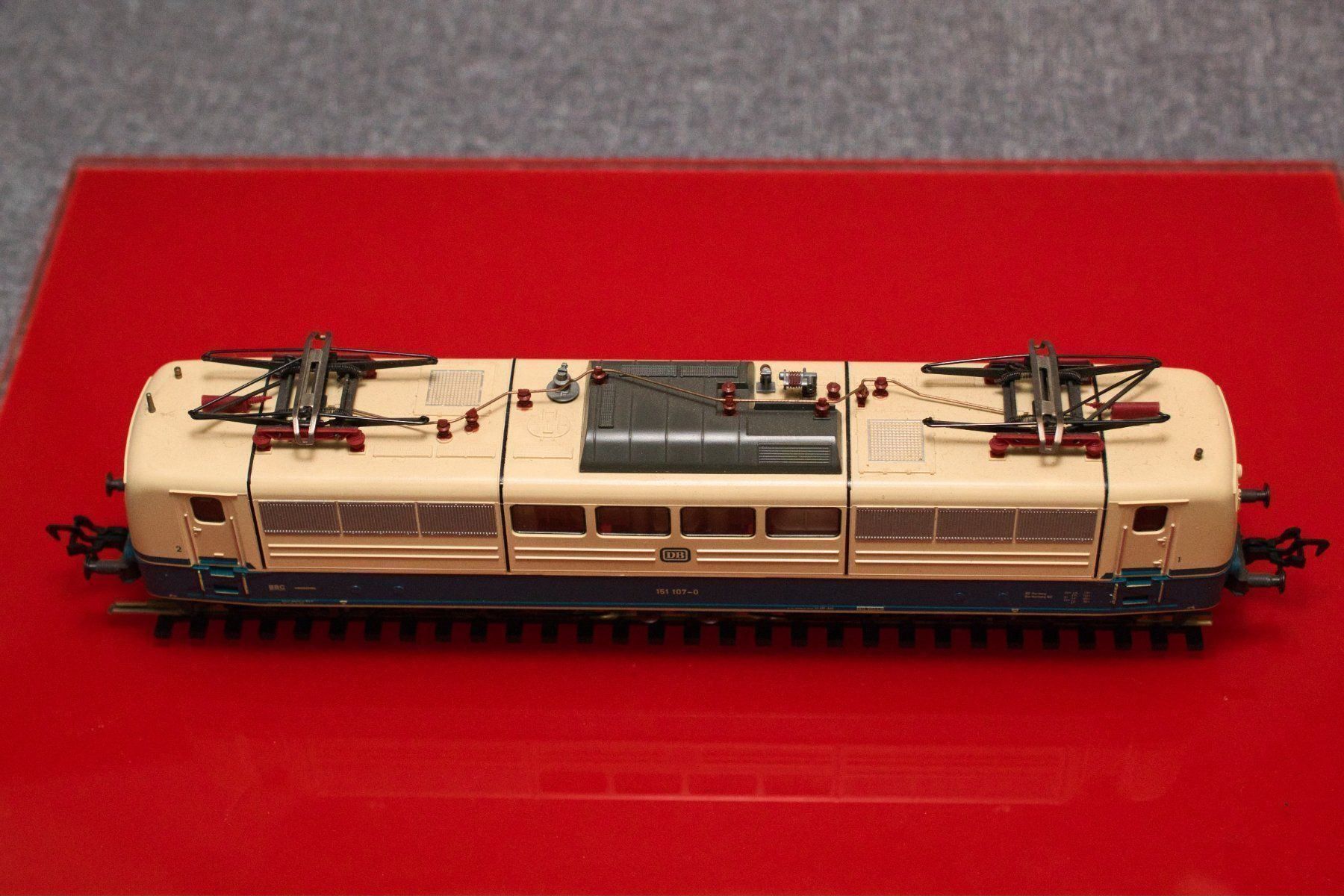 Modellini di ferrovie: ROCO Elektrolok BR151 - H0 - DC-Analog – Usato da Obernau venduto da pilatus-rconline 4