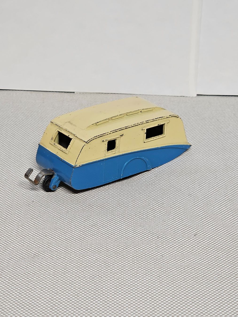 Dinky Toys Modellautos: Dinky Caravan – Gebraucht aus Starrkirch-Wil von easygo13