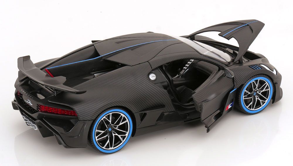 Bugatti Voitures modèles: BUGATTI DIVO CARBON EDITION 2018 1:18 BBURAGO – Neuf avec emballage d'origine à Suhr par Moebelsiralfred 3