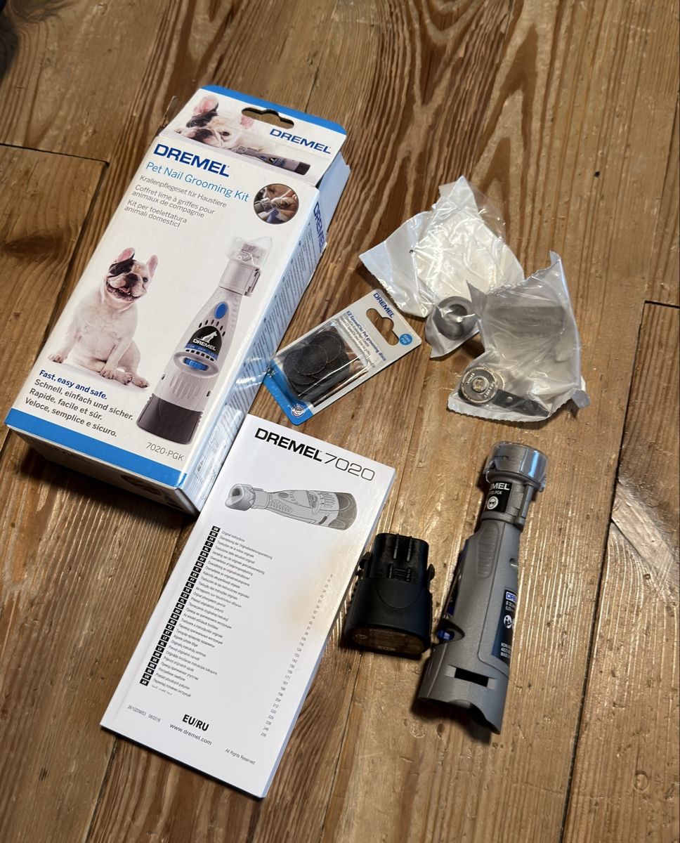 Manicure: Dremel 7020 Krallenpflegeset – Usato da Roveredo GR venduto da Obama_Michelle 1