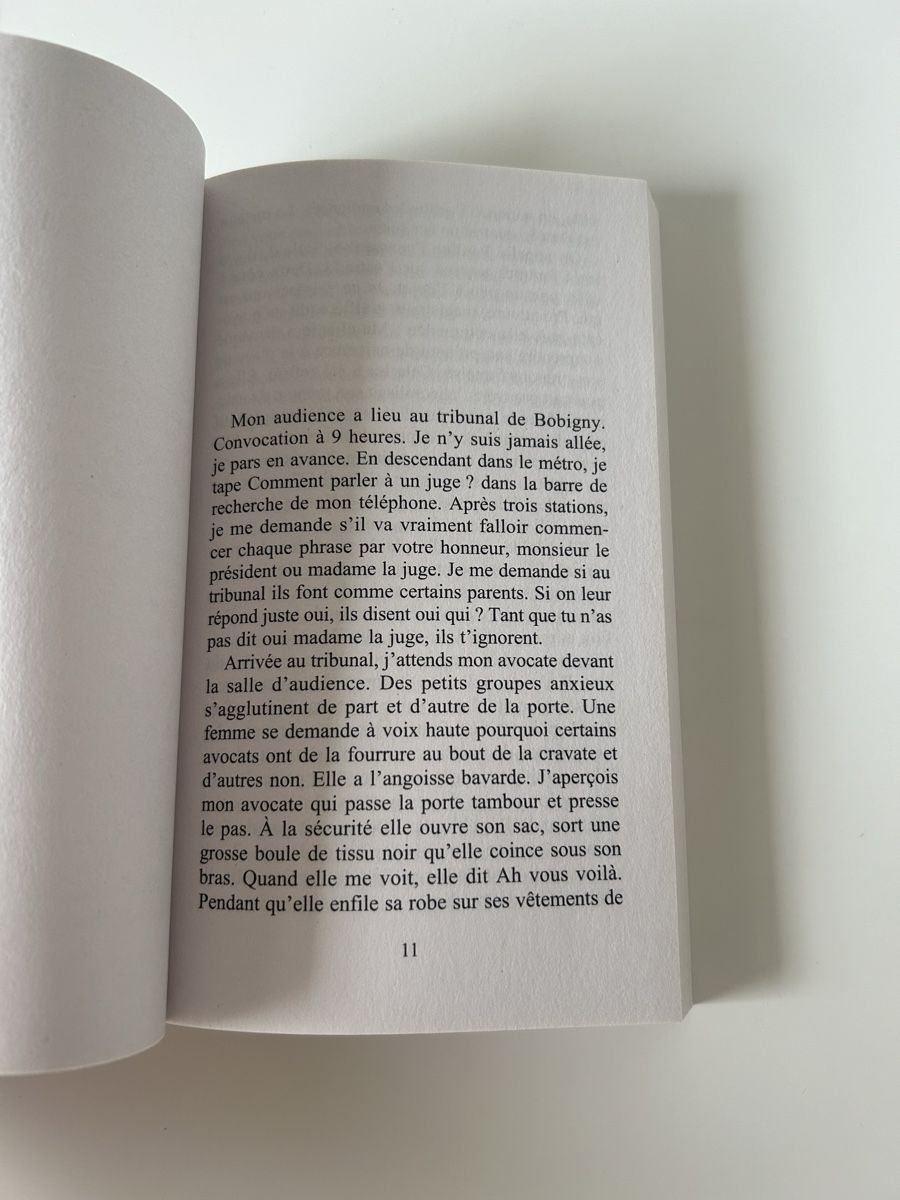 Libri: Roman "Tenir sa langue" de Polina Panassenko – Nuovo (secondo la descrizione) da Sonceboz-Sombeval venduto da Anna_Maria09 4