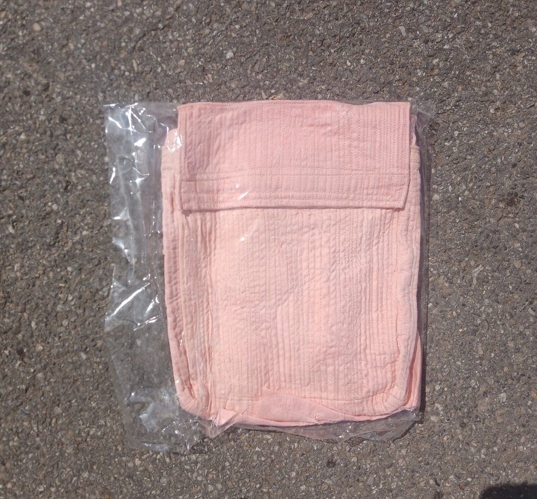 Borse da donna: Pinkige Bibel Tasche – Usato da Spiez venduto da easydialog2014