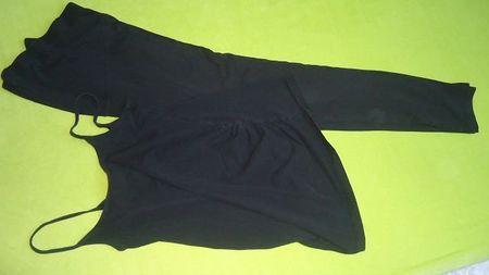 Schösses Umstands-Set 36/38, Schwarzes Top mit Leggins