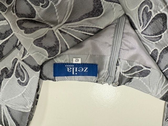 Vestiti: Damenkleid, neupreis ca.500 – Nuovo (secondo la descrizione) da Lachen SZ venduto da kati68 5