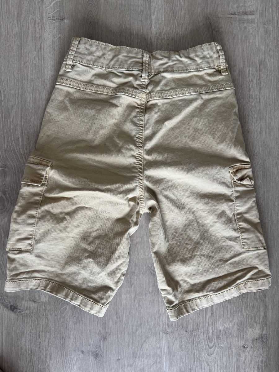 Pantaloni: Kinder-Shorts, Grösse 10. – Usato da Oftringen venduto da kar_y2tf 1
