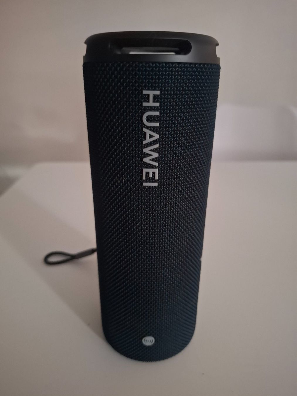 Huawei Lautsprecher: Enceinte Bluetooth Huawei portable noire état usagé. – Neu (gemäss Beschreibung) aus Les Paccots von vit_9l76 1