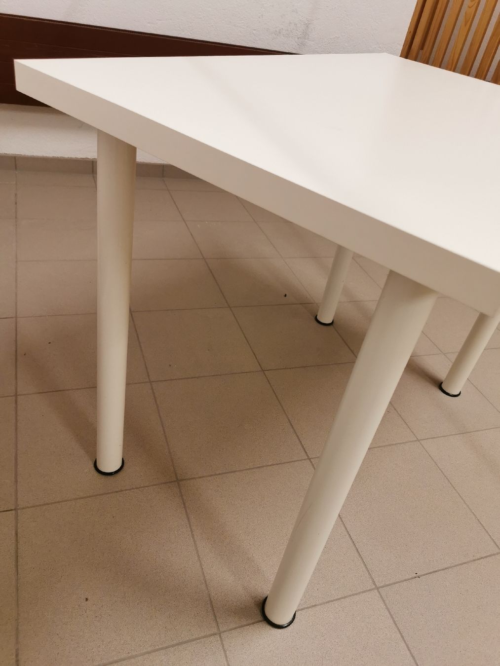 Tavoli: IKEA Tisch LINNMON – Usato da Wetzikon ZH venduto da Tothart 2