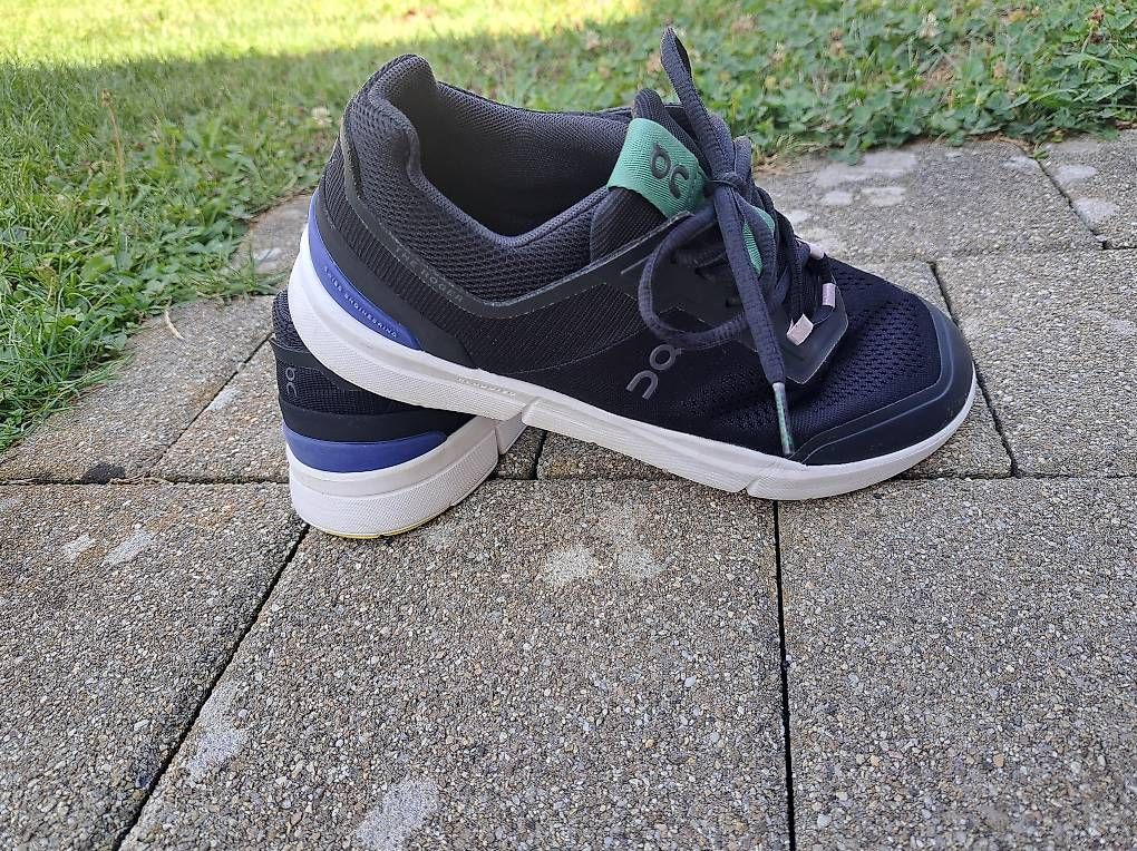 On Damenschuhe: On The Roger Spin Gr. 39 – Gebraucht aus Ebnat-Kappel von Rapunzelii