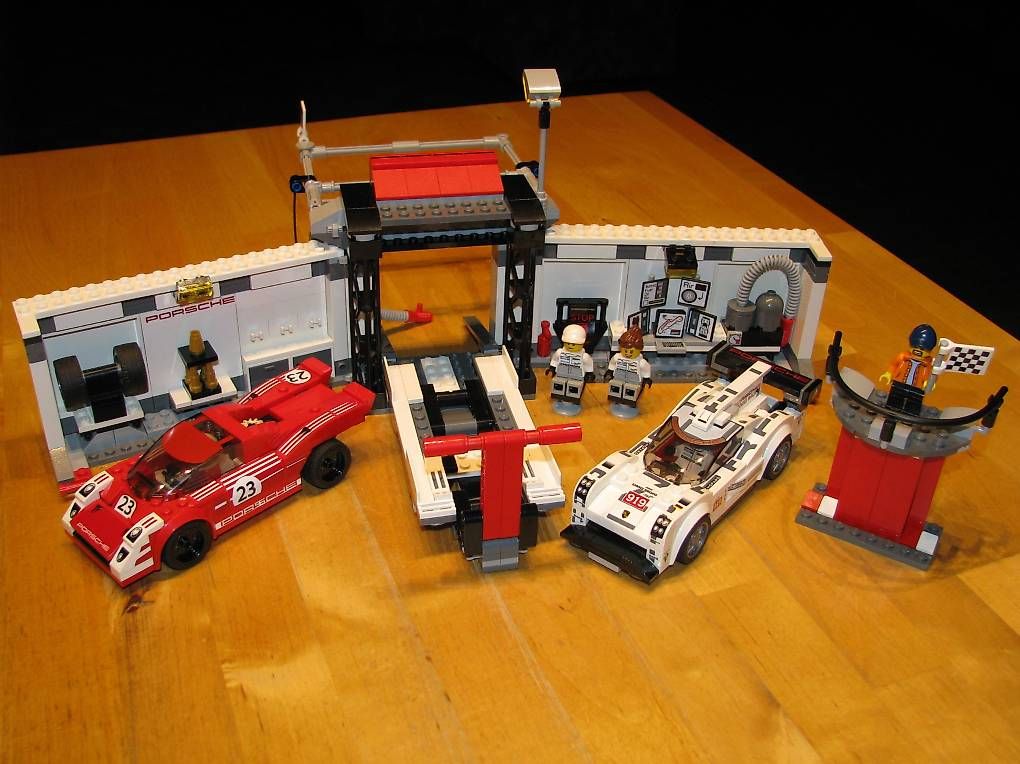 Lego Speed Champions 75876 Porsche 919 Hybrid and 917K Pit L (Gebraucht ...