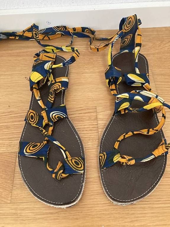 Scarpe da donna: Sandales fait main, pointure 38-39 – Usato da Lausanne venduto da Moira.Moira 3
