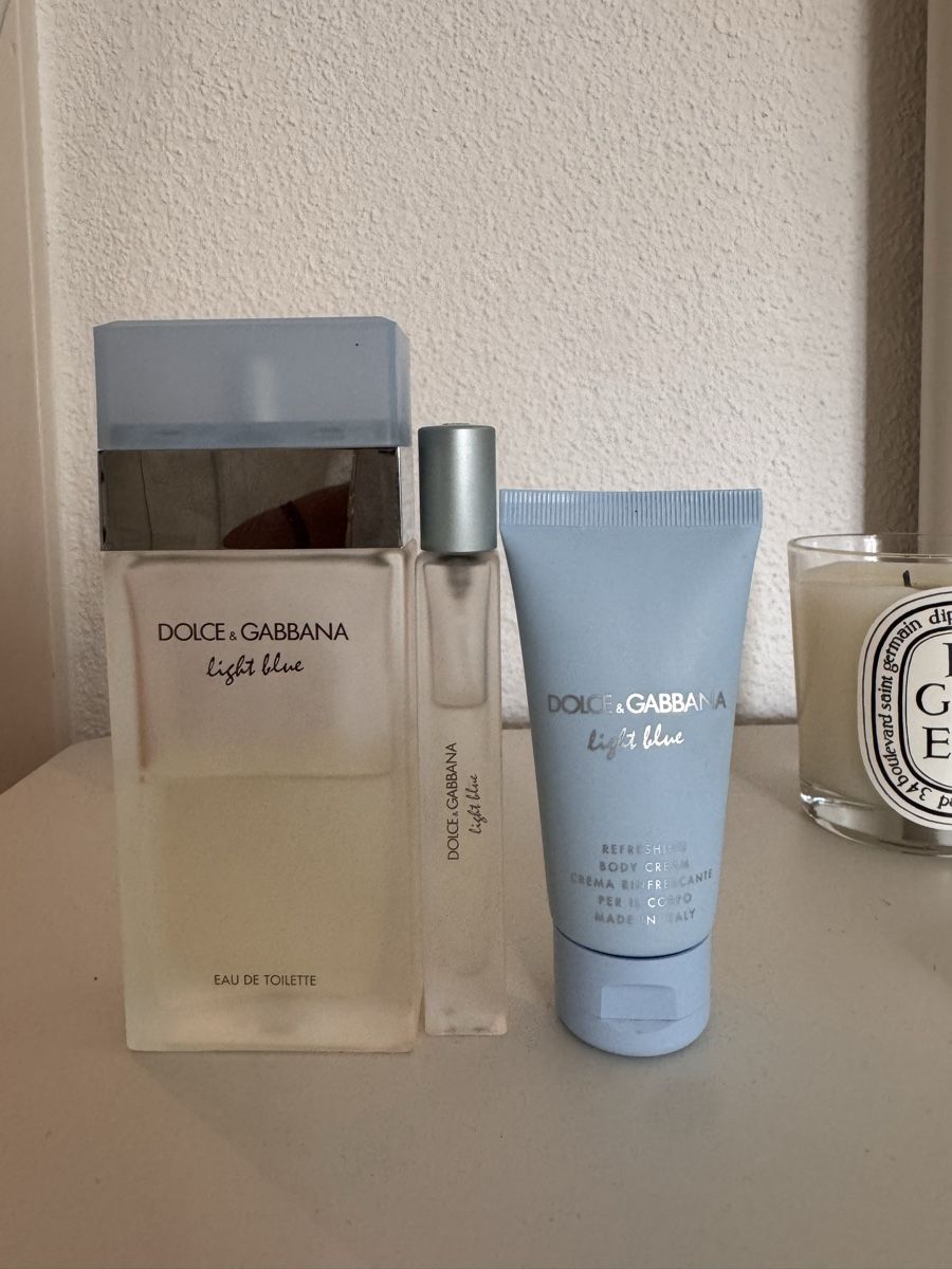 Dolce & Gabbana Parfums & Eau de Toilette: Dolce & Gabbana Light Blue Eau de Toilette 100ml Set – D'occasion à Winterthur par CamiStore