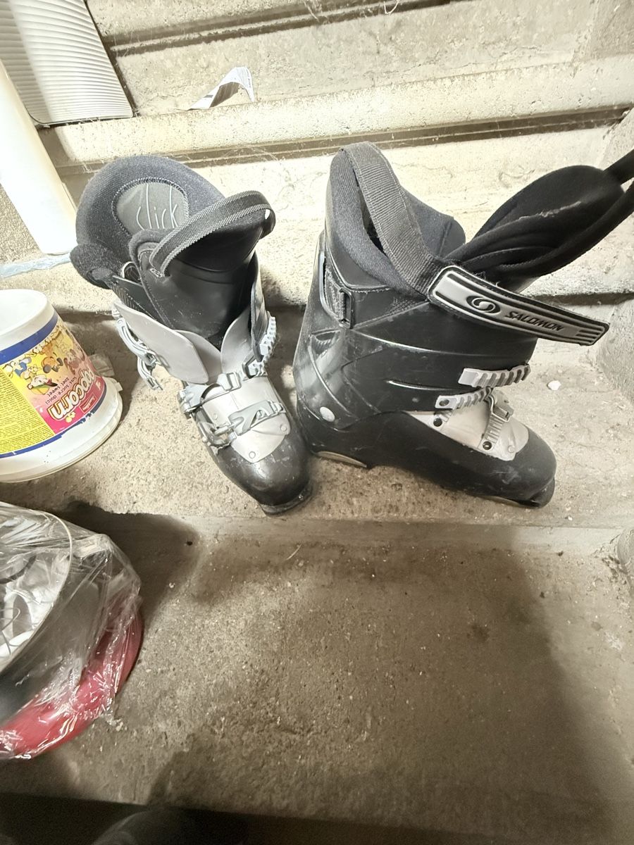 Herrenschuhe: Chaussures de ski adulte – Gebraucht aus Cousset von Andre93mendes