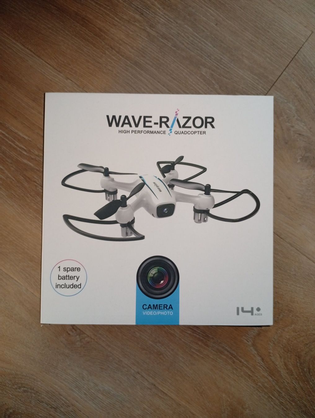Modellismo RC: Drohne Quadcopter mit Kamera – Nuovo e nell'imballaggio originale da Winterthur venduto da Rogue01
