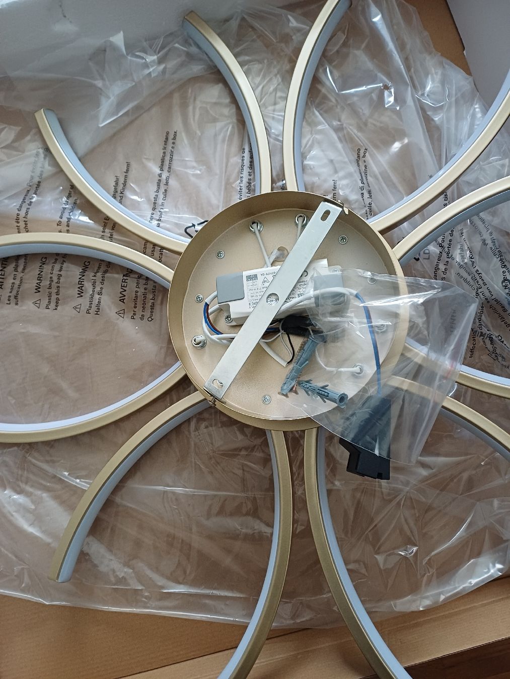 Kronleuchter & Deckenlampen: Dekenlampe  – Neu und originalverpackt aus Wil SG von lili06 3