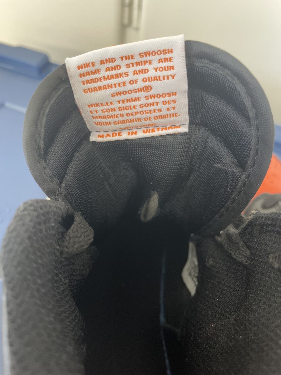 Jordan Scarpe per ragazzi: Air Jordan - Taglia 39 - Arancioni – Usato da Cagiallo venduto da Misschiacci- 3