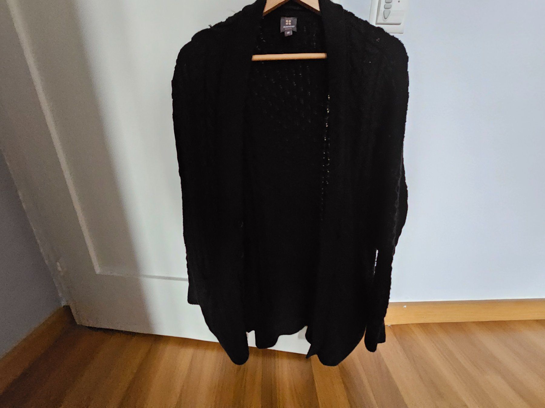 Giacche: Strickjacken 2 strickjacken in weiss und schwarz – Nuovo (secondo la descrizione) da Basel venduto da NyGrow