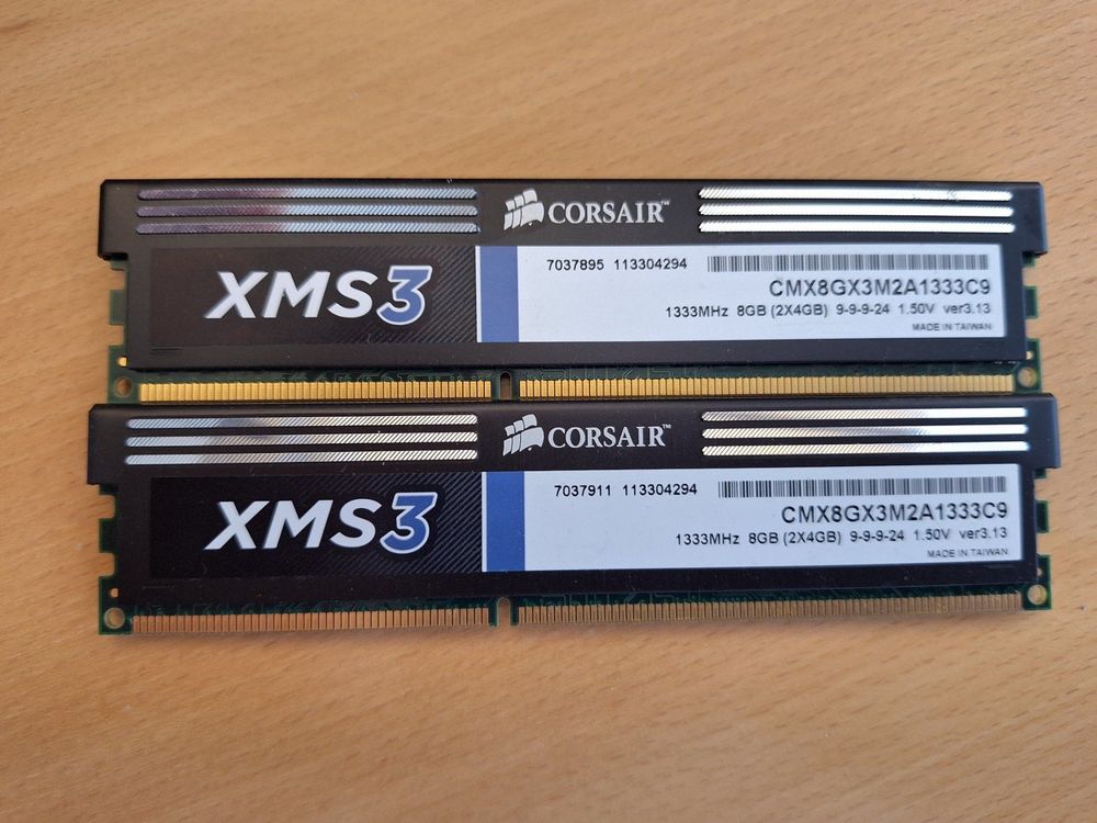 Mémoires PC CORSAIR XMS3 4 Go PC3-12800 CL11 - Informatique