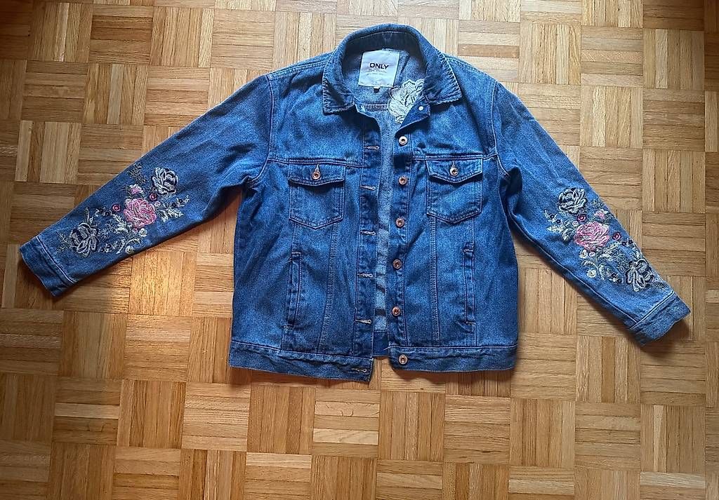 Only Vestes: ONLY Jeansjacke / Grösse 36 – D'occasion à Zürich par Faetze0