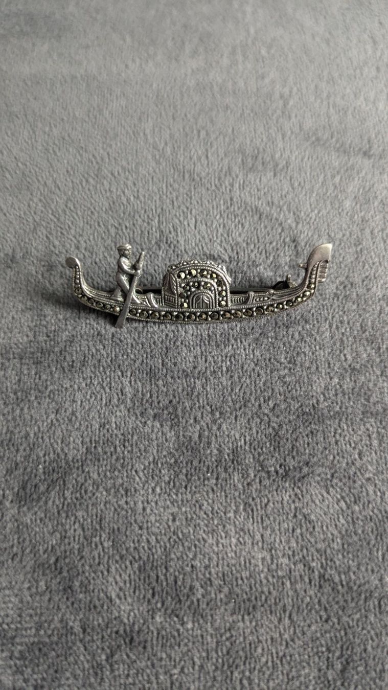 Spille & Fermagli: Brosche Gondoliere Gondel aus Silber – Usato da Basel venduto da Shikari