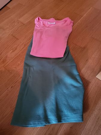 T-Shirt und Rock Rosa Grösse M guter Zustand