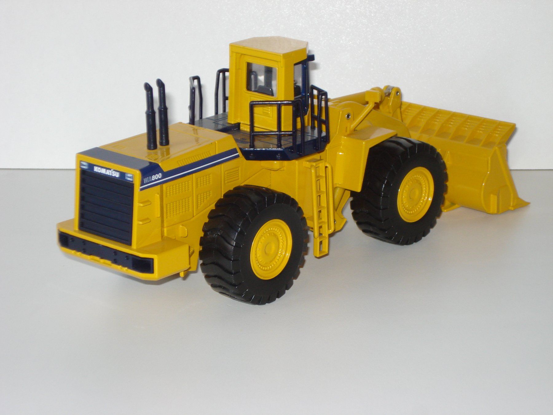 Joal Kit di modellismo & Modellini statici: KOMATSU WA 800-2 Radlader – Usato da Mitlödi venduto da worker04 2