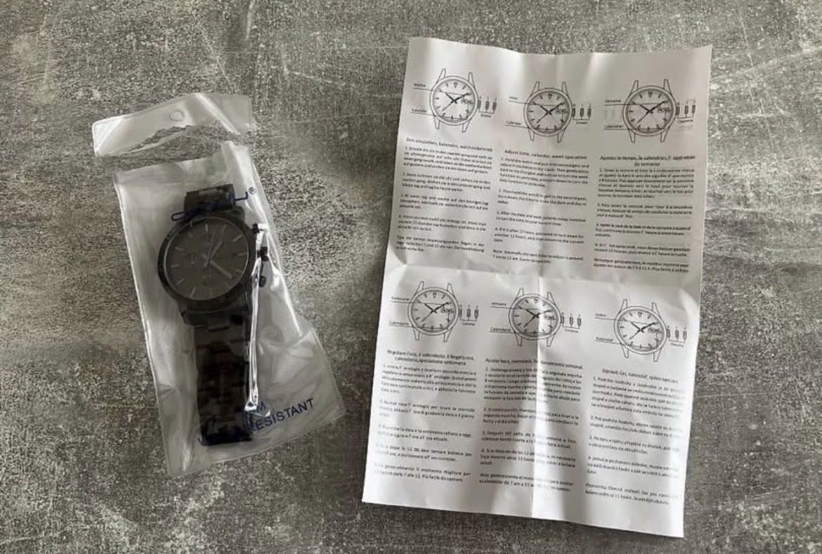 Montres: Armbanduhr – Neuf avec emballage d'origine à Emmenbrücke par nne_hm9j 3