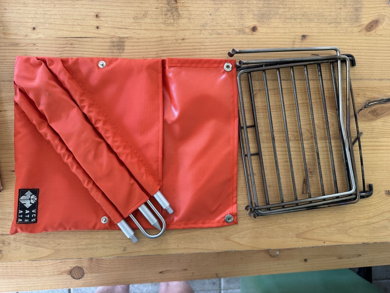Griglie: Camping Grill zur Mitnahme im Rucksack – Usato da Bremgarten b. Bern venduto da Bbu 2