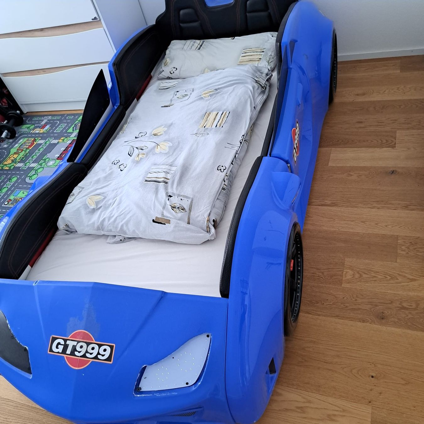 Letti: 2x Auto - Kinderbett                     1x rot & 1x blau – Usato da Neuenegg venduto da peter15081977 4