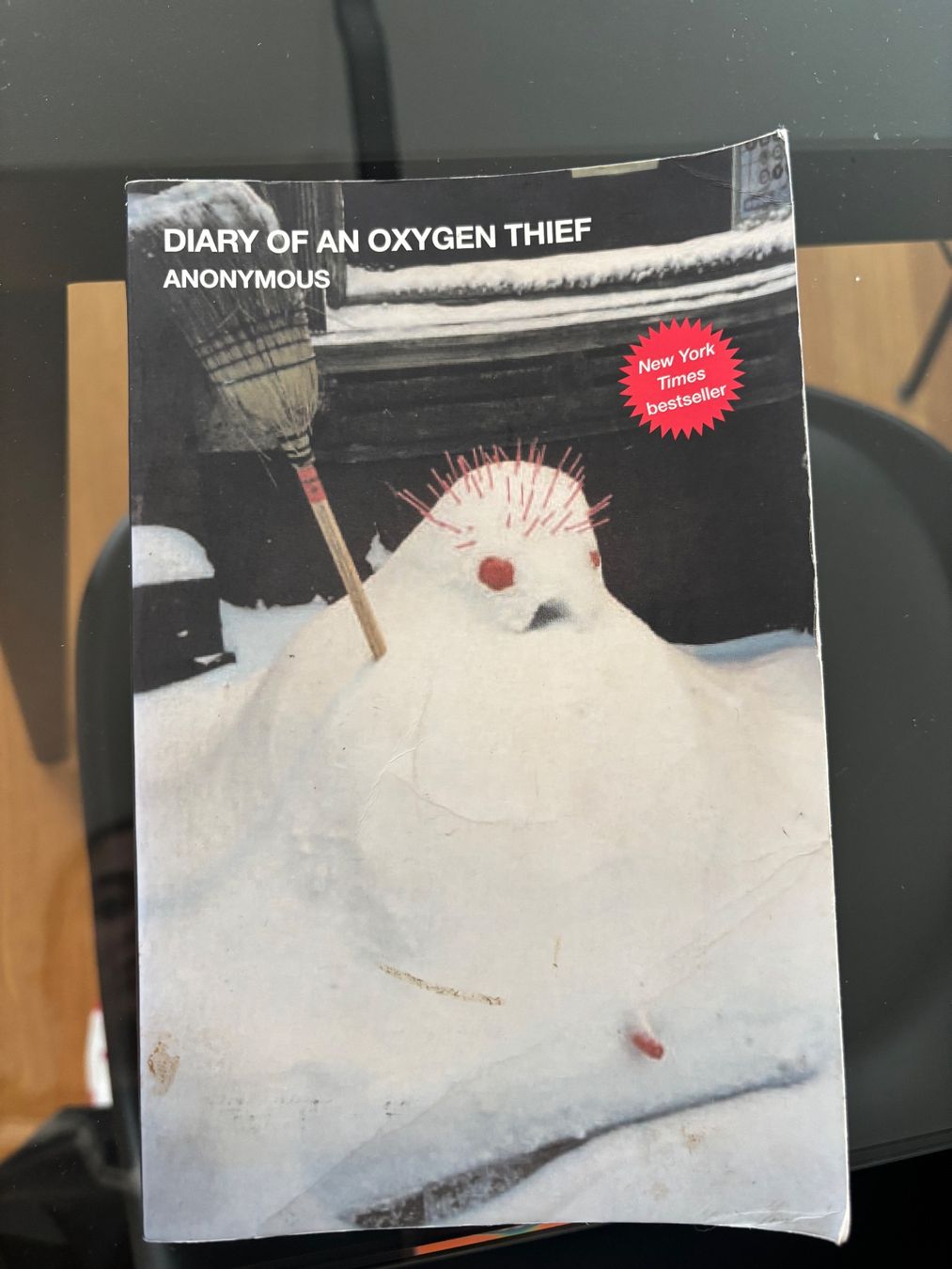 Bücher: Buch diary of an oxygen thief – Gebraucht aus Winterthur von D_Zel97