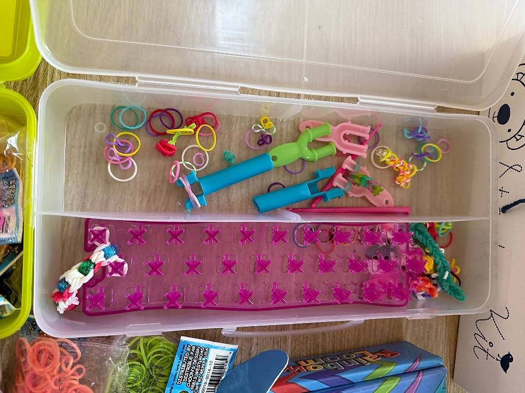 Kit bricolage: Original Rainbow Loom Set – Usato da Leissigen venduto da SKcool 4