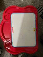 Tavolo da disegno per bambini versatile