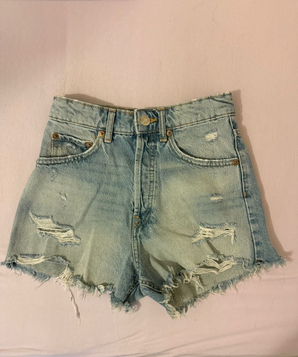 Zara Jeans: Shorts – Gebraucht aus Uetikon am See von Lorella.v