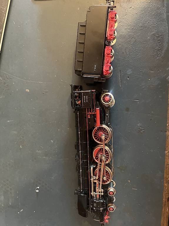 Modellini di ferrovie: Train électrique  – Usato da Dombresson venduto da Scampette 2