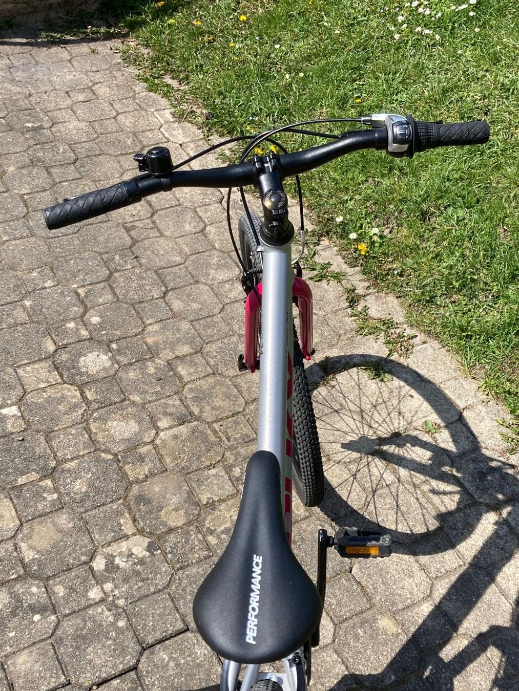 Velos: Mädchenvelo 24" mit Alurahmen – Gebraucht aus Thalwil von Doman13 2