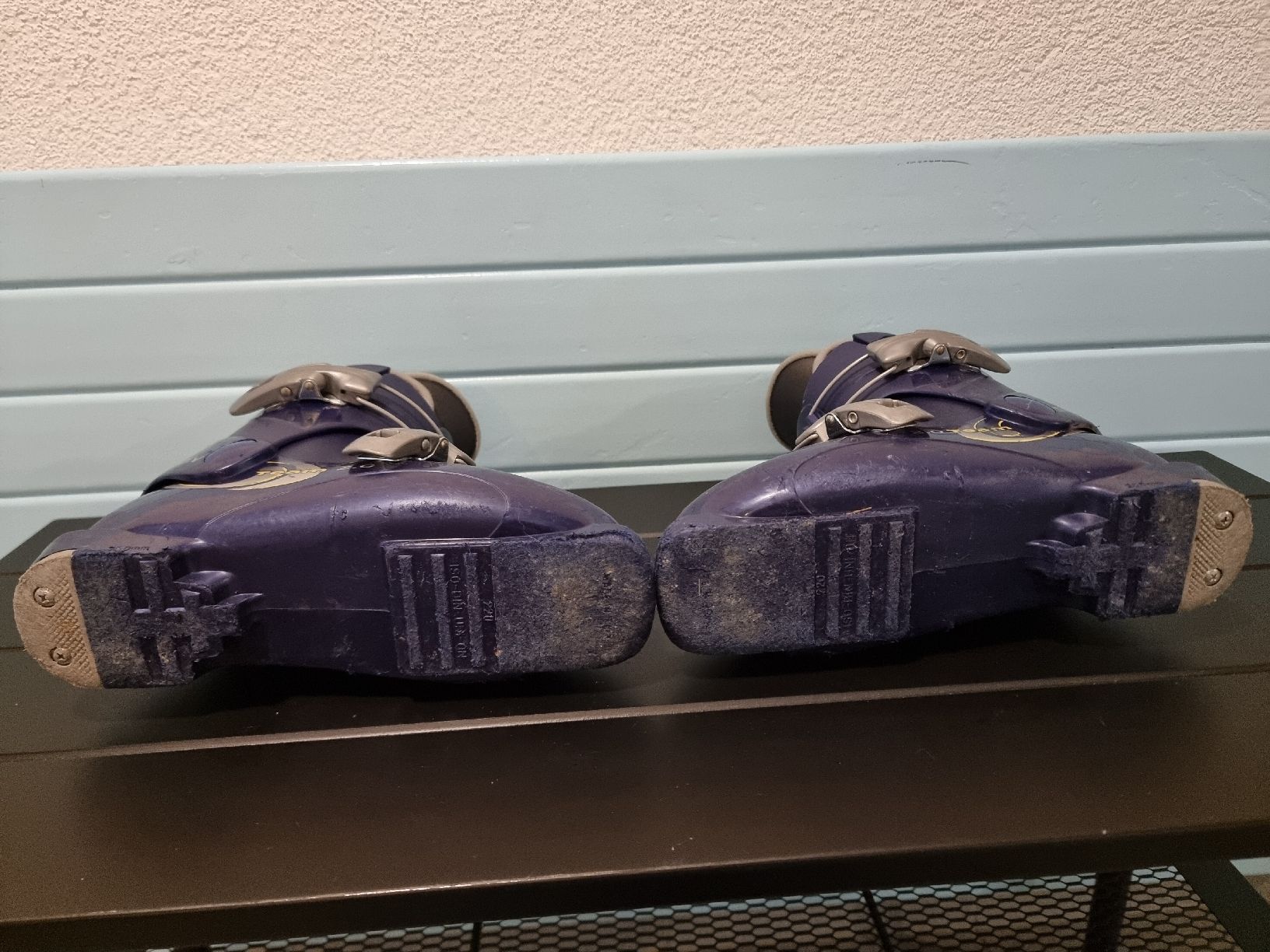 Salomon Scarpe per ragazzi: Kinder Ski Schuhe gr. 35 – Usato da Helgisried venduto da zuegli.24 3