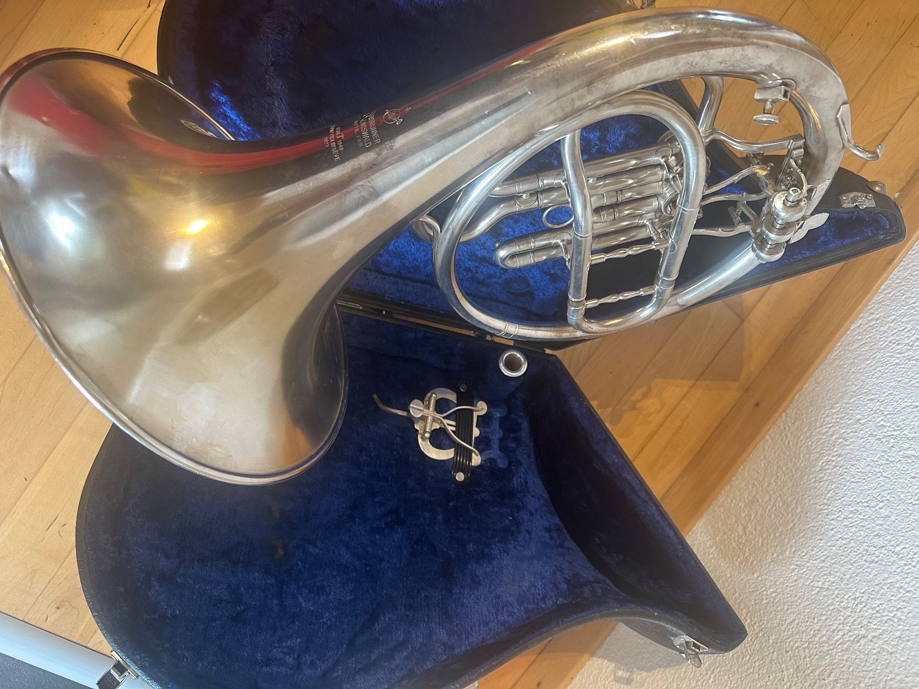 Blasinstrumente: Waldhorn/ Es-Horn – Gebraucht aus Horriwil von  7