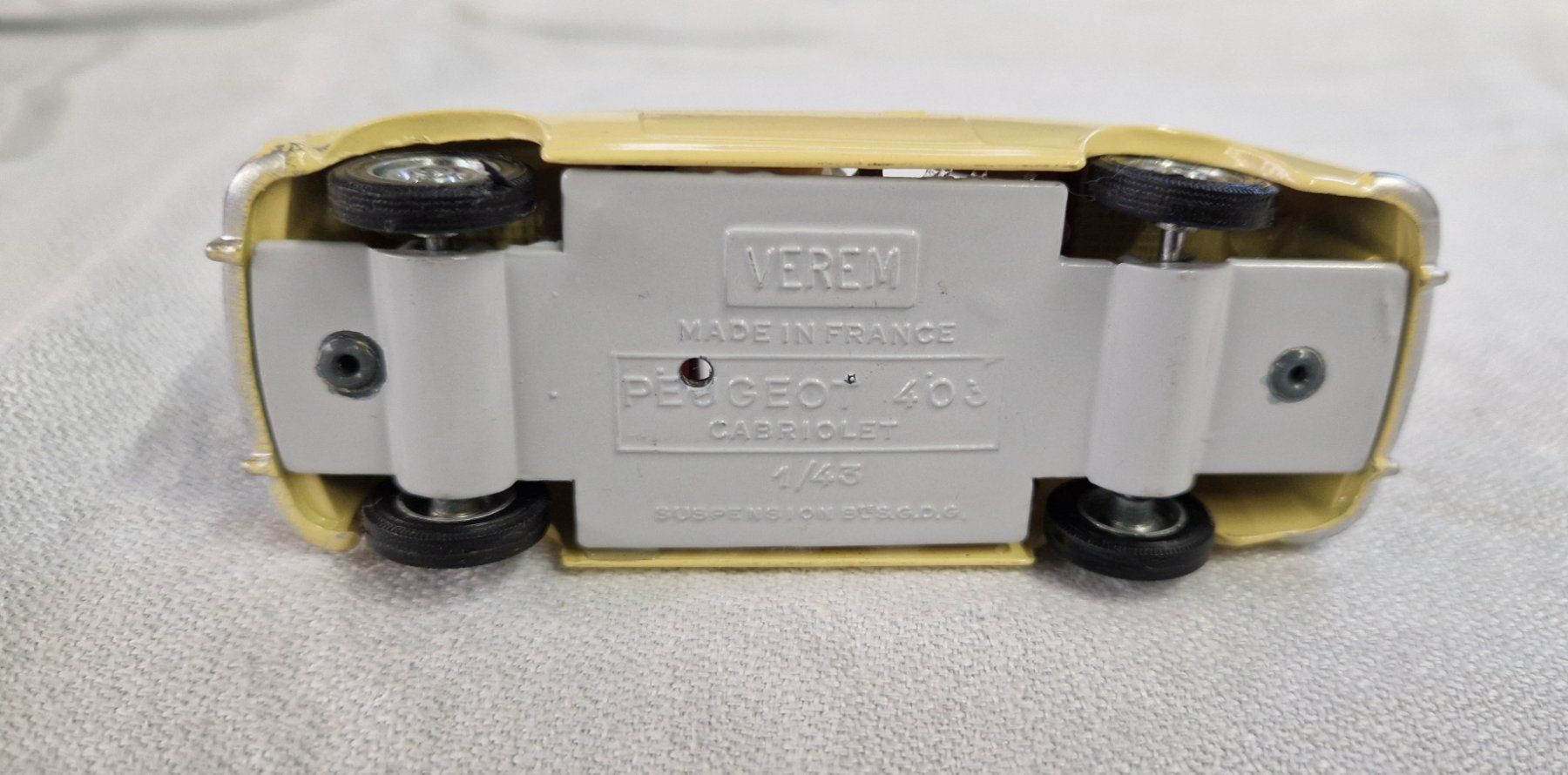 Peugeot Modellini d'auto: VEREM PEUGEOT 403 ,1/43 CABRIOLETT – Usato da Bilten venduto da Mic2022 3