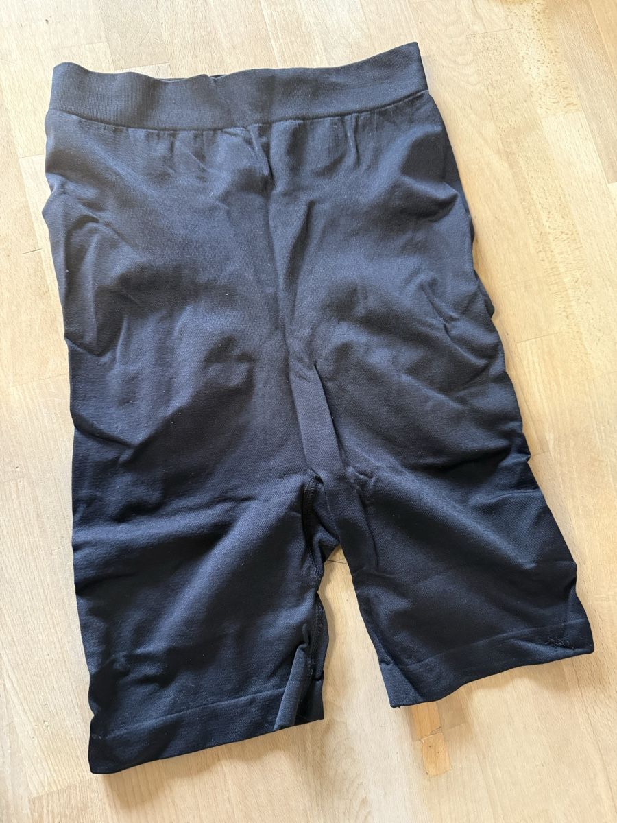 Sonstige Unterwäsche: Shape hosen – Gebraucht aus visp von Kmemo1