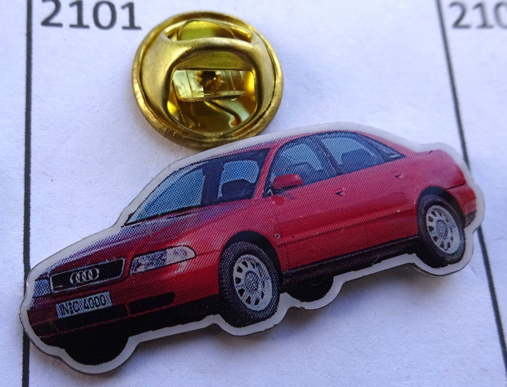 Plaketten & Abzeichen: Pin Auto AUDI  4000 N C – Gebraucht aus Utzenstorf von BUtter81