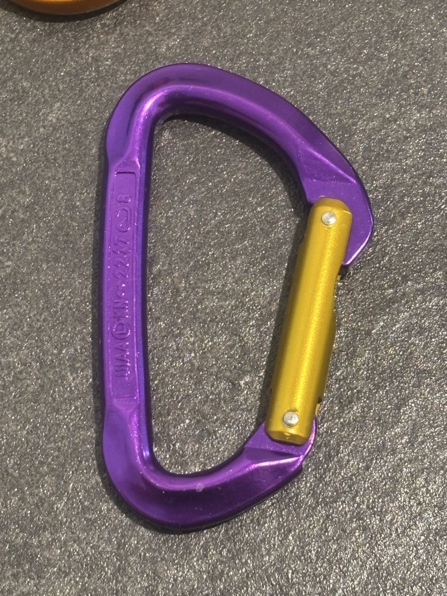 Attrezzatura da arrampicata: Diverse Karabiner und Expresse – Usato da Sirnach venduto da Fabrice--_-- 7